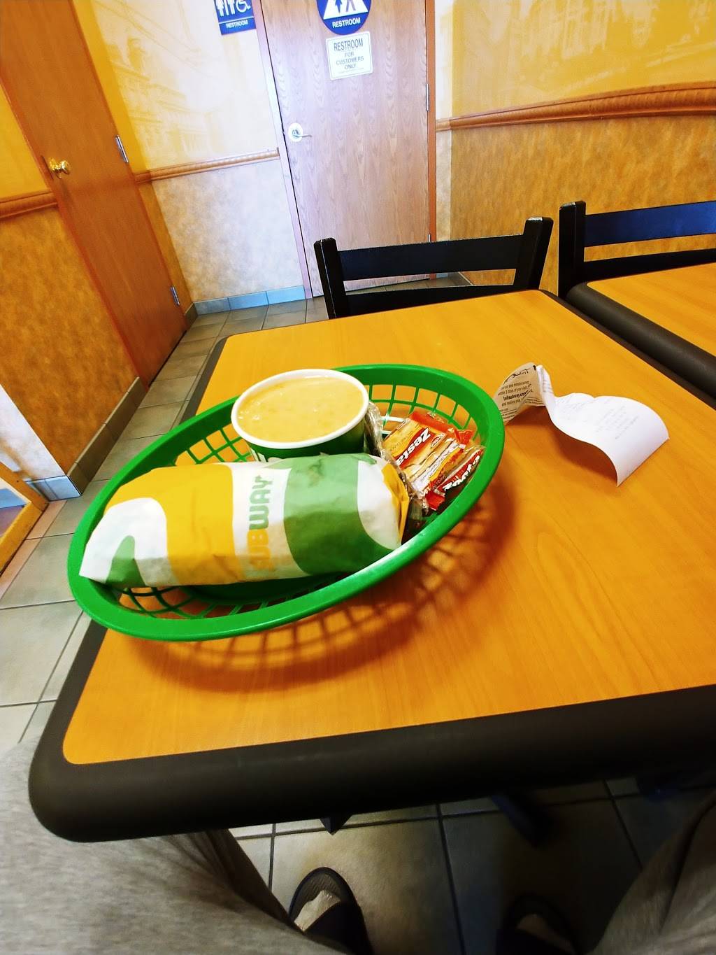 Subway Restaurants | restaurant | 2480 De La Cruz Blvd, Santa Clara, CA 95050, USA | 4084921703 OR +1 408-492-1703
