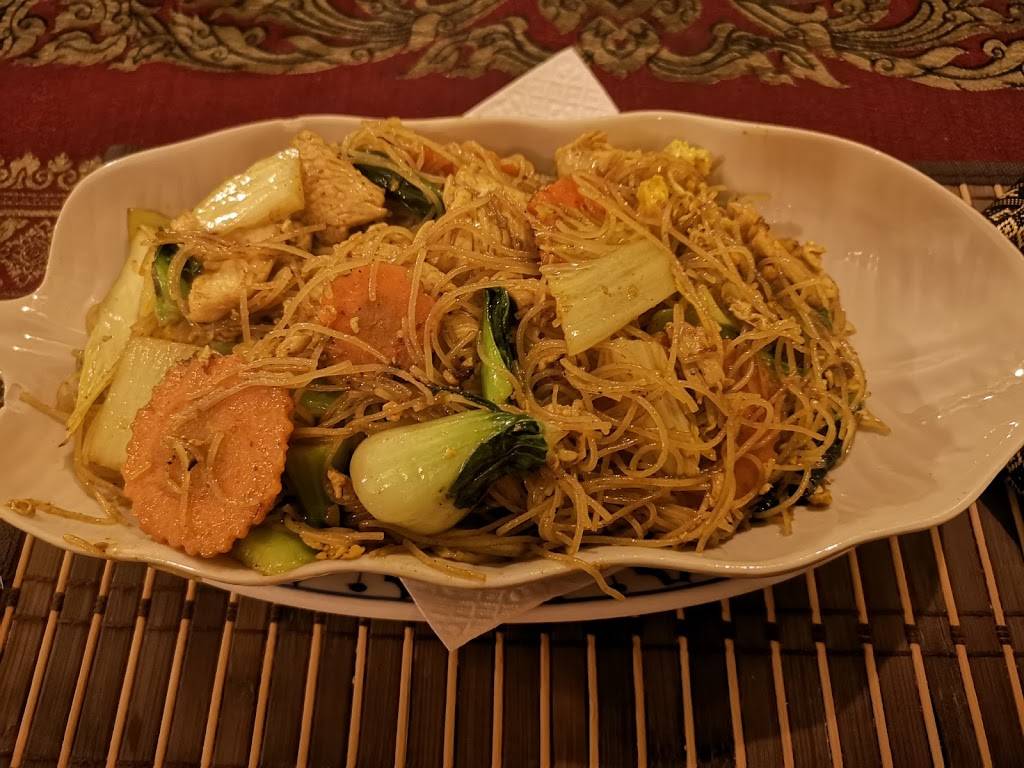 Bualai Taste of Thai | restaurant | 108 Walton St, Port Hope, ON L1A 1N3, Canada | 9058851300 OR +1 905-885-1300