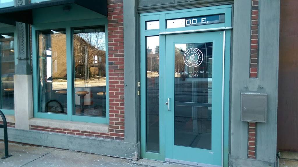 Chipotle Mexican Grill | restaurant | 600 E Ogden Ave, Milwaukee, WI 53202, USA | 4142234710 OR +1 414-223-4710