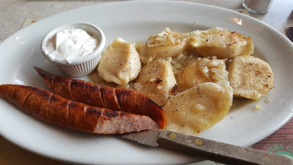 Half Way Diner | restaurant | 4347 Parkman Rd, Southington, OH 44470, USA | 3308982745 OR +1 330-898-2745