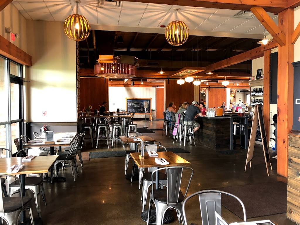 Taproot Brewing Co. | restaurant | 909 E Main Rd, Middletown, RI 02842, USA | 40184851613 OR +1 401-848-5161 ext. 3