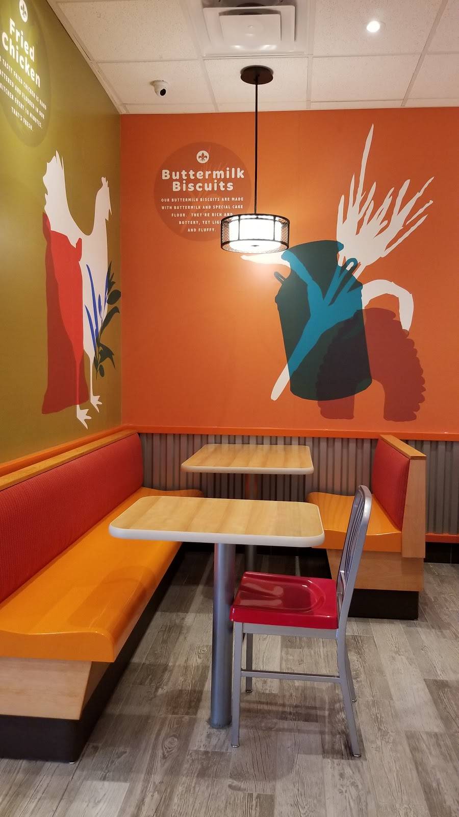 Popeye’s | restaurant | 360 Bloor St E, Toronto, ON M4W 1H4, Canada | 4169203600 OR +1 416-920-3600