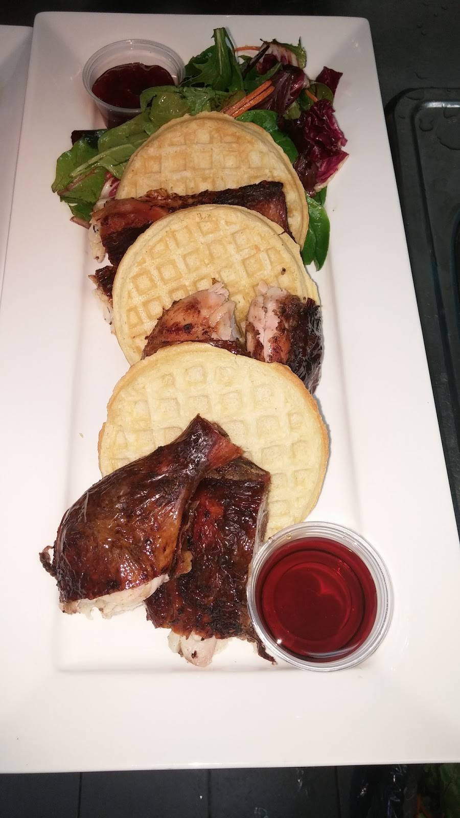 Freddys Kitchen | restaurant | 2515 Hurontario St, Mississauga, ON L5A 2G4, Canada | 9058483733 OR +1 905-848-3733