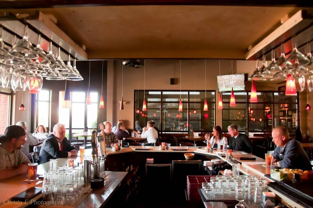 Darfons Restaurant & Lounge | night club | 2810 Elm Hill Pike, Nashville, TN 37214, USA | 6158893032 OR +1 615-889-3032