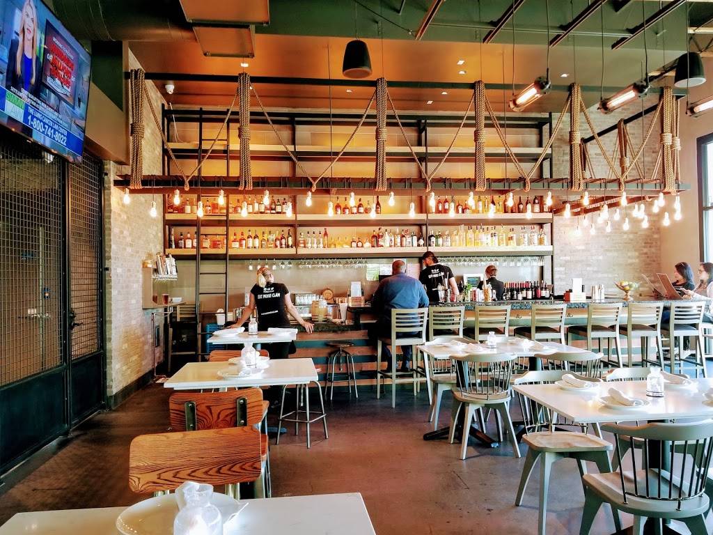 EMC Seafood & Raw Bar | restaurant | 2015 Diamond Blvd Suite 100, Concord, CA 94520, USA | 9258495809 OR +1 925-849-5809