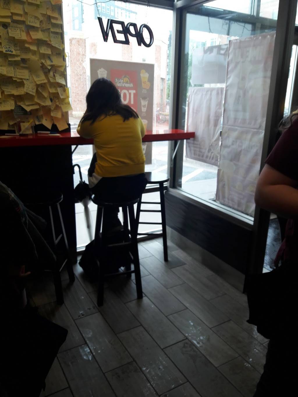 Kung Fu Tea | cafe | 923 Washington Ave SE, Minneapolis, MN 55414, USA | 6123798886 OR +1 612-379-8886