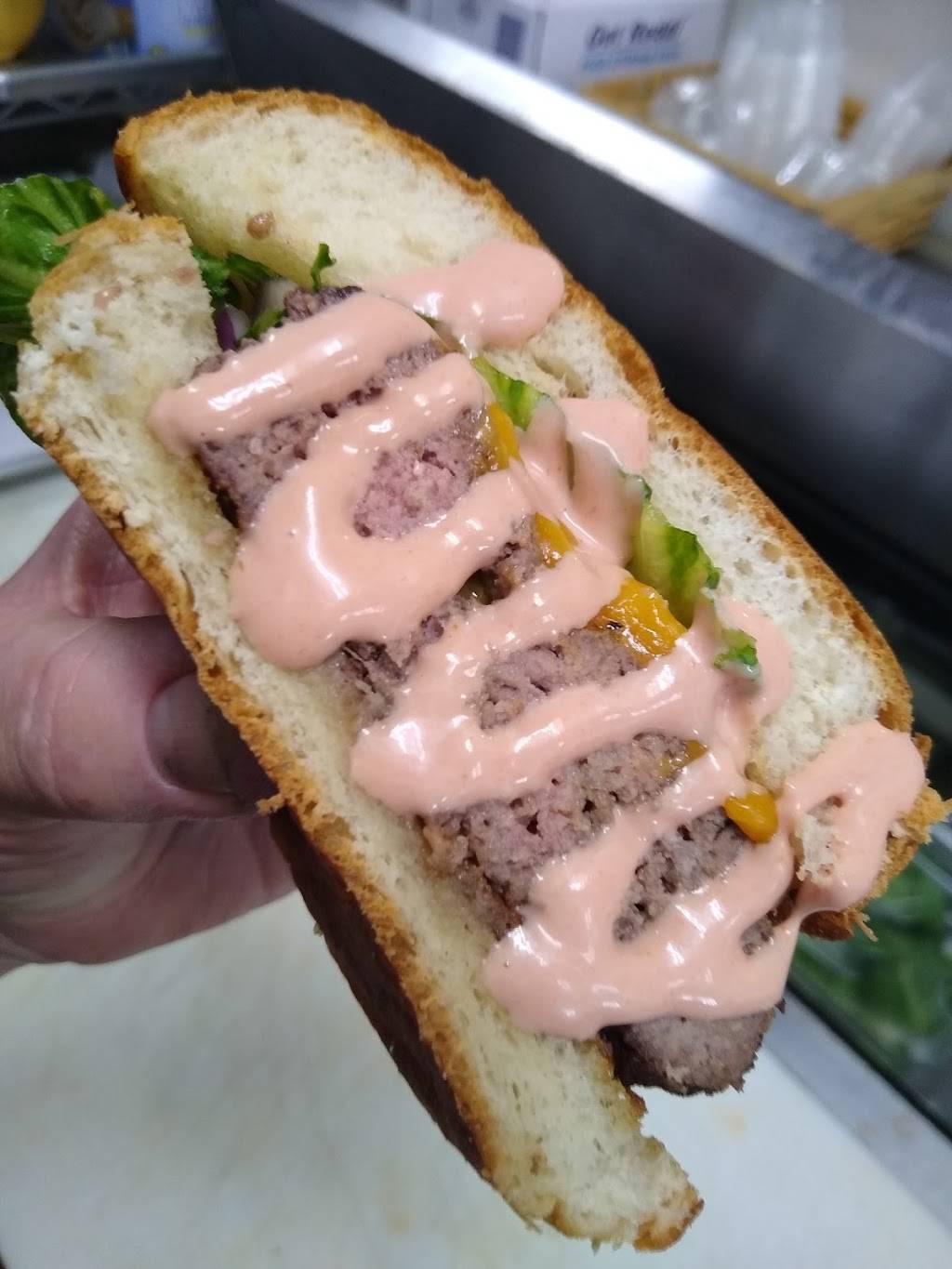 760 Burgers | restaurant | 155 S Orange St, Escondido, CA 92025, USA | 7607032101 OR +1 760-703-2101