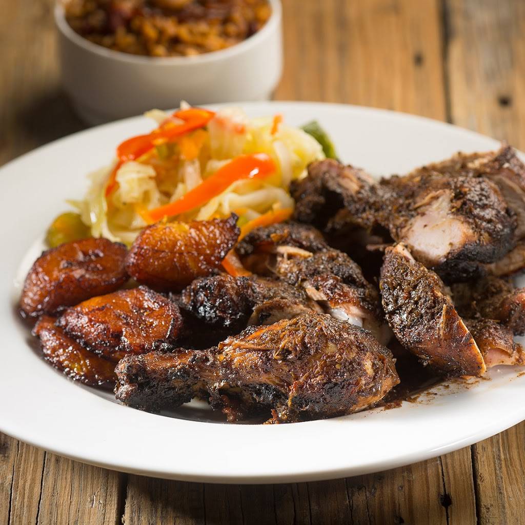 Mr. Browns Lounge | restaurant | 2301 W Chicago Ave, Chicago, IL 60622, USA | 7732784445 OR +1 773-278-4445