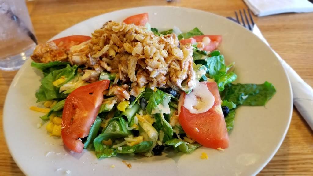 Meat & Potato Eatery-Carpentersville | restaurant | 2258 Randall Rd, Carpentersville, IL 60110, USA | 8478440544 OR +1 847-844-0544