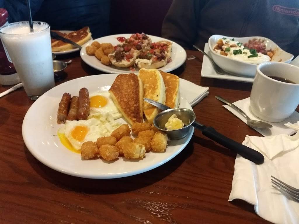 Chilis | restaurant | Boulevard Manuel J. Clouthier 16702, Río Tijuana 3a. Etapa, Rio Tijuana 3ra Etapa, 22226 Tijuana, B.C., Mexico | 016646250869 OR +52 664 625 0869