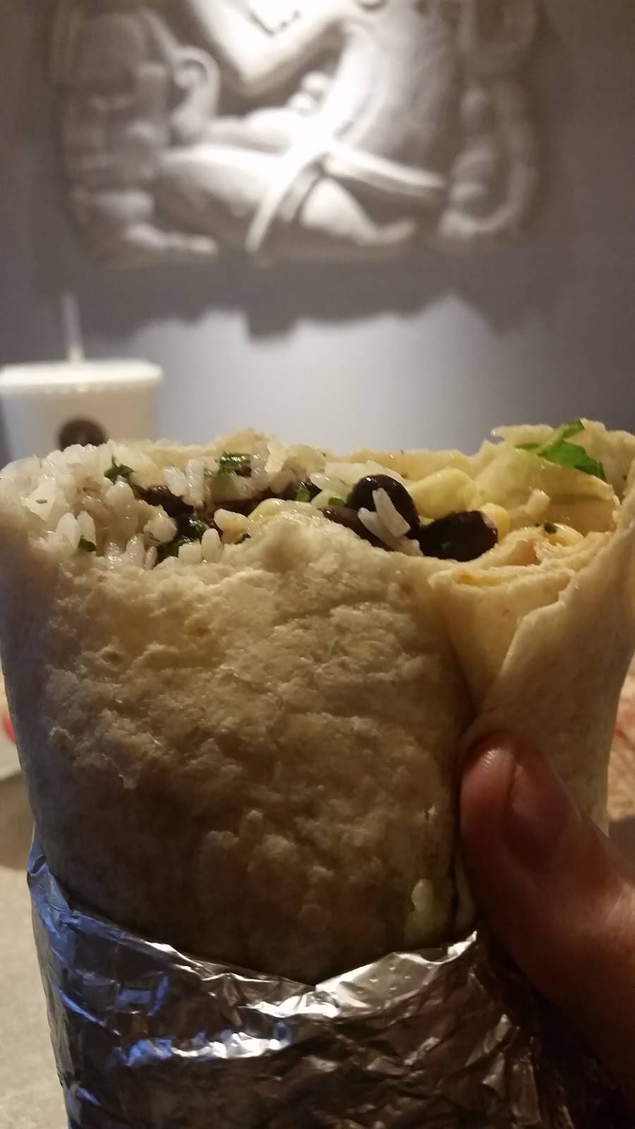 Chipotle Mexican Grill | restaurant | 2320 S Lamar Blvd, Austin, TX 78704, USA | 5125829578 OR +1 512-582-9578