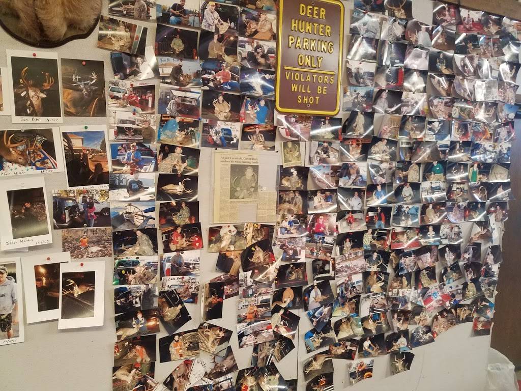 Buckeye Deli & Grocery | meal takeaway | 124 Millersburg St, Nashville, OH 44661, USA | 3303785663 OR +1 330-378-5663