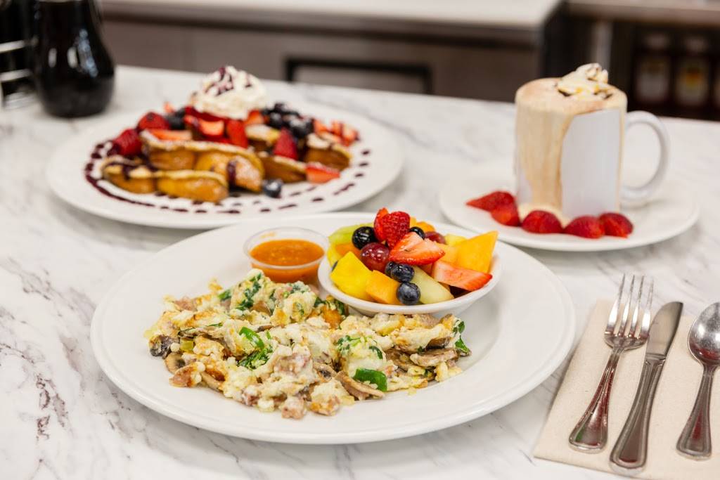 Uncle Johns Pancake House | restaurant | 2125 S Winchester Blvd, Campbell, CA 95008, USA | 4087249835 OR +1 408-724-9835