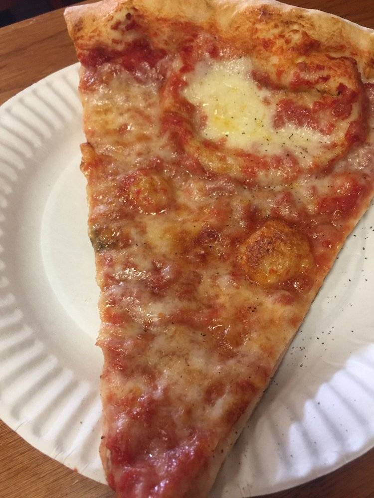 Slices | restaurant | 14 Main St, Hastings-On-Hudson, NY 10706, USA | 9144785600 OR +1 914-478-5600