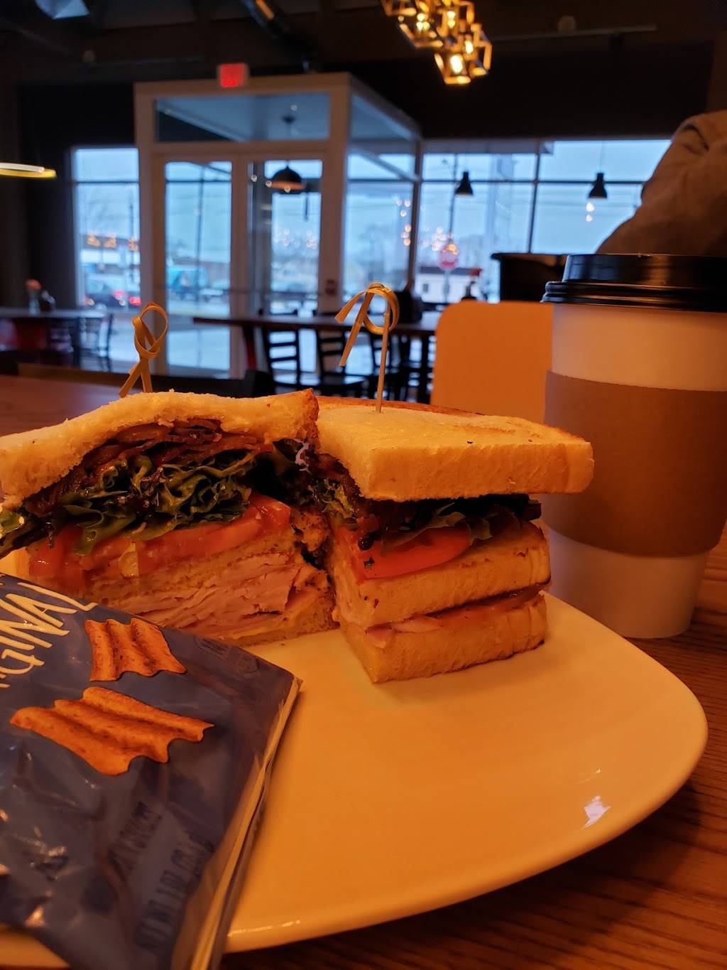 Battle Grounds Coffee Company | bakery | 290 Merrimack St, Lawrence, MA 01843, USA | 9786555465 OR +1 978-655-5465