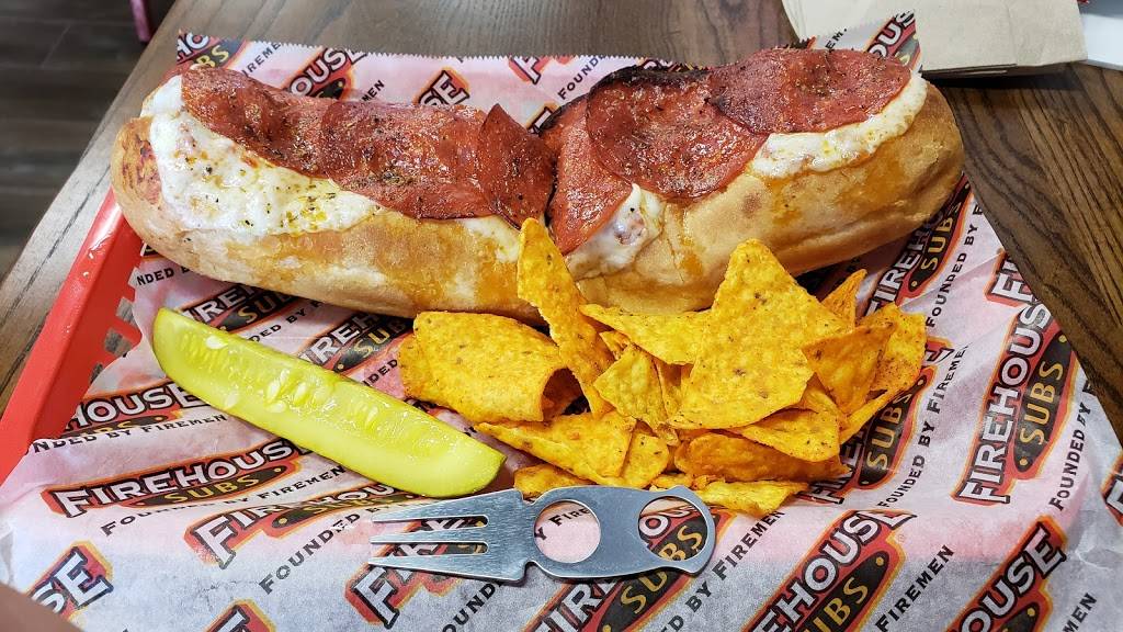 Firehouse Subs | restaurant | 165 N Queen St, Etobicoke, ON M9C 1A7, Canada | 4166228282 OR +1 416-622-8282