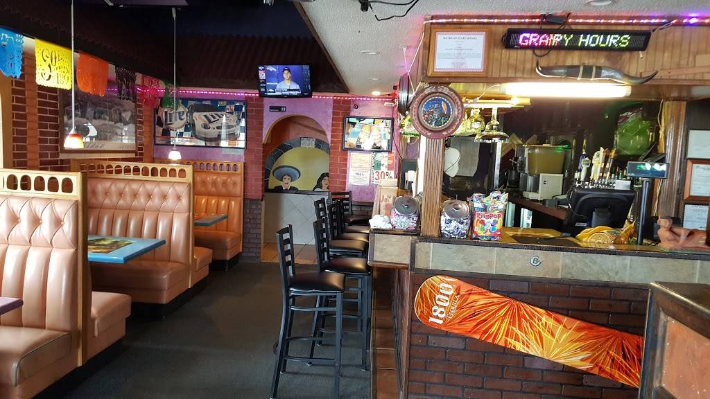 Grand Azteca - Madison Heights | restaurant | 321 W 14 Mile Rd, Madison Heights, MI 48071, USA | 2487339662 OR +1 248-733-9662