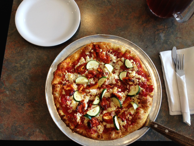Broadway Pizza | restaurant | 7965 Tuckerman Ln, Potomac, MD 20854, USA | 3012993552 OR +1 301-299-3552