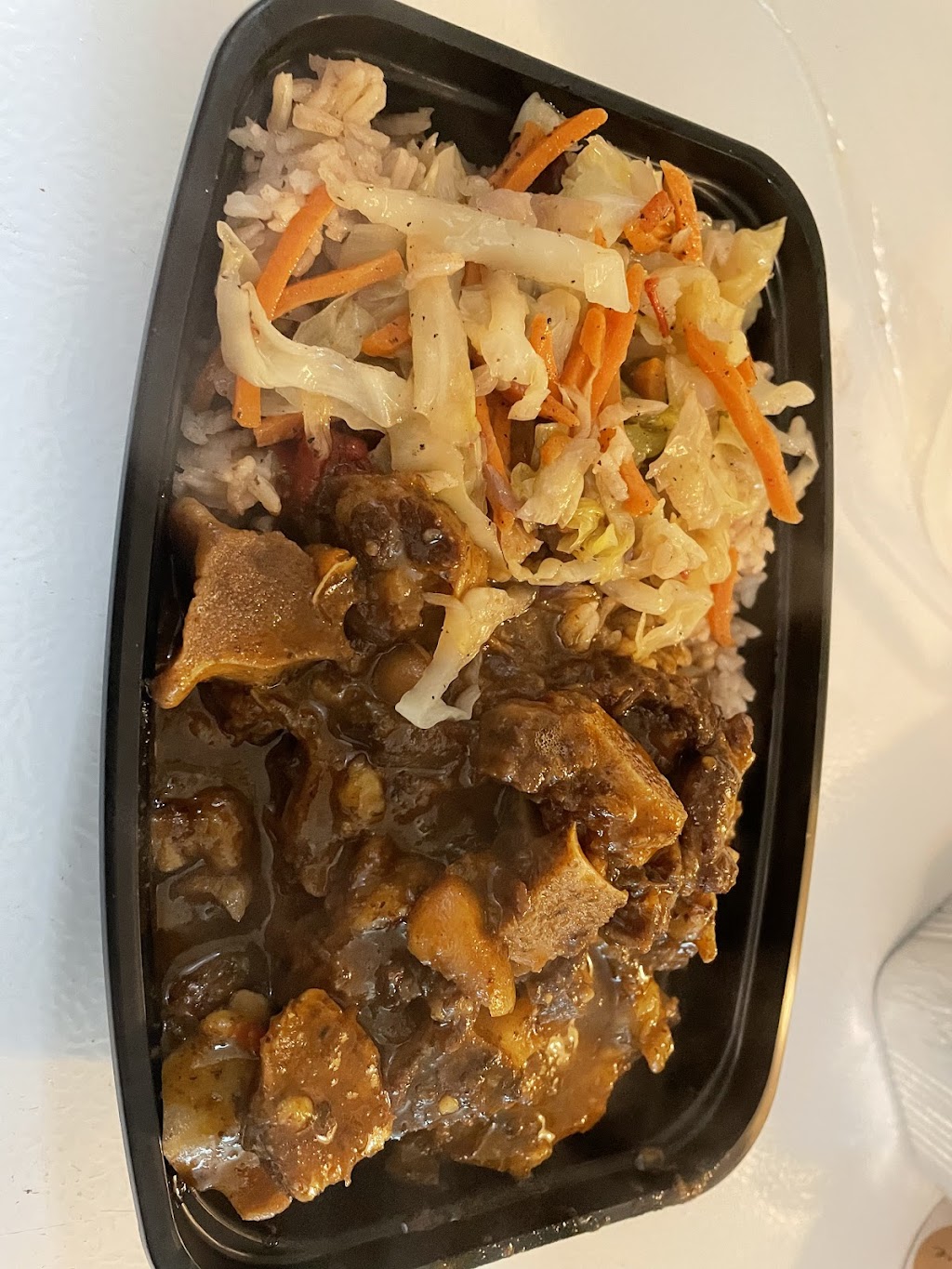 JaMama Jerk House | restaurant | 1212 Elm Cir, Camillus, NY 13031, USA | 3159021486 OR +1 315-902-1486