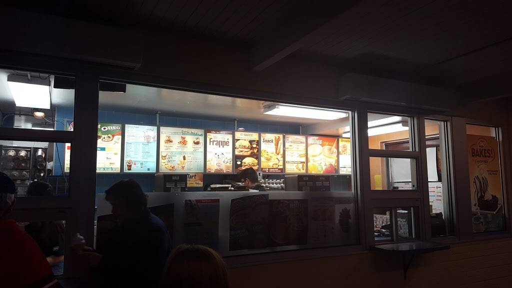 Dairy Queen | restaurant | 704 W Chicago St, Elgin, IL 60123, USA | 8476973319 OR +1 847-697-3319