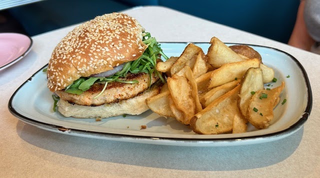 Maple Ridge Grocer | restaurant | 1810 S Cincinnati Ave, Tulsa, OK 74119, USA | 9185505610 OR +1 918-550-5610