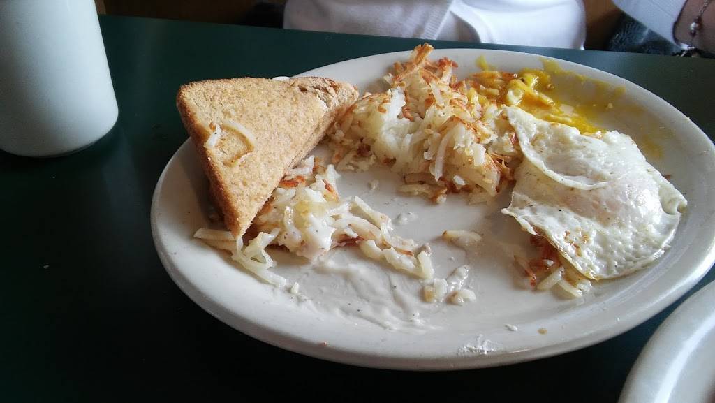 Macs Family Restaurant | restaurant | 3245 Westbourne Dr, Cincinnati, OH 45248, USA | 5138734242 OR +1 513-873-4242