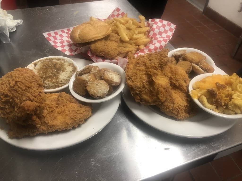 Alleana’s Southern Kitchen | restaurant | 119 Sparkleberry Ln, Columbia, SC 29229, USA | 8037085451 OR +1 803-708-5451