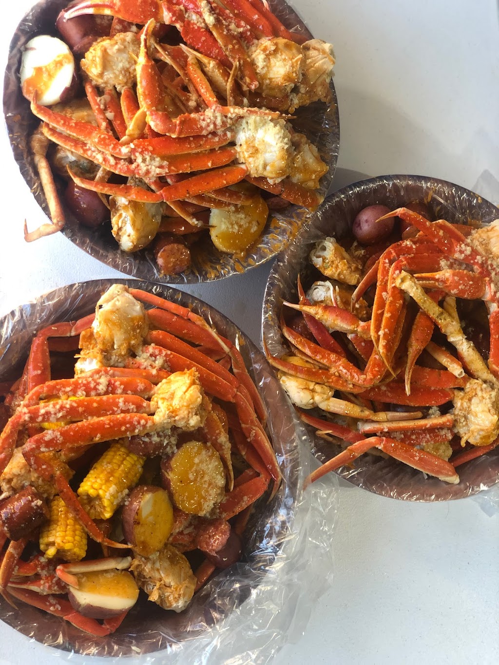 Mr. Crab’s Restaurant | restaurant | 9335 Center Lake Dr, Charlotte, NC 28216, USA | 9802074656 OR +1 980-207-4656