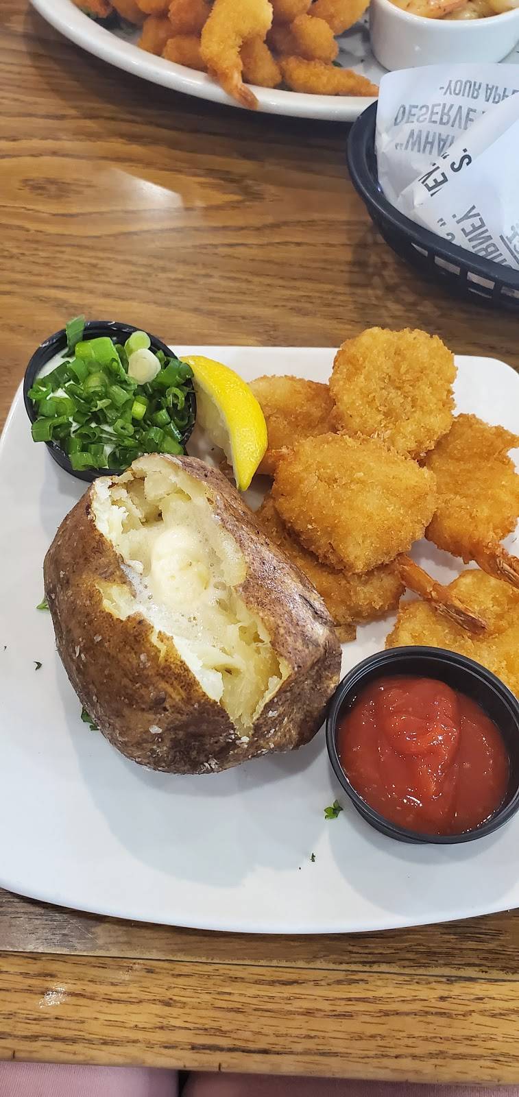 Sizzler | restaurant | 9860 Sierra Ave, Fontana, CA 92335, USA | 9098294755 OR +1 909-829-4755