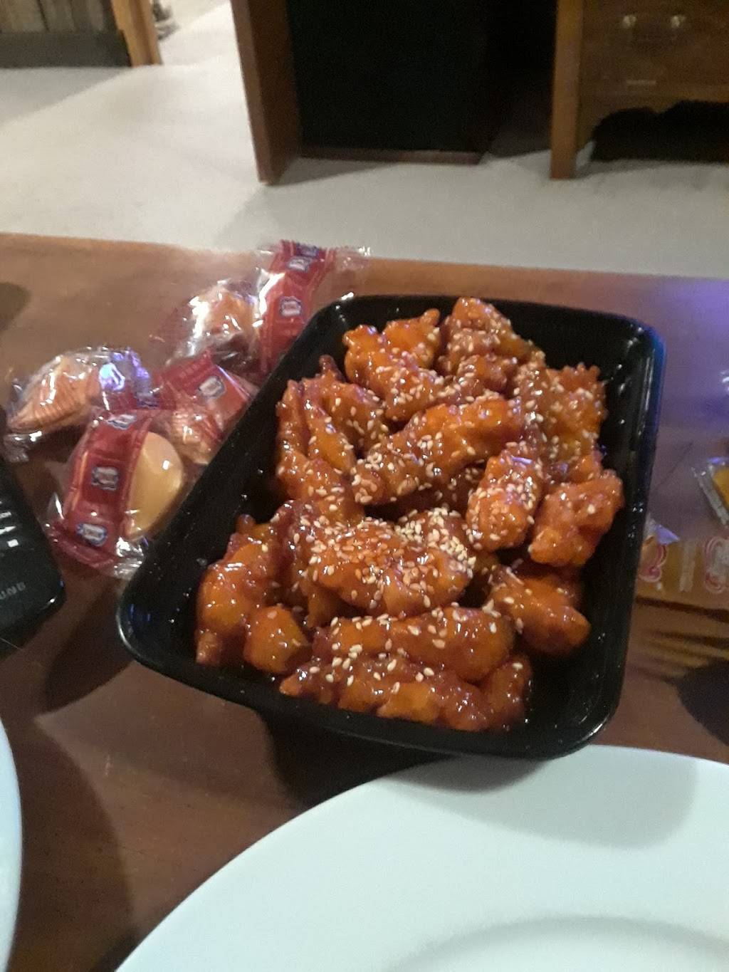 Hong Kong Seafood Restaurant | restaurant | 700 Strasburg Rd, Kitchener, ON N2E 2M2, Canada | 5197432900 OR +1 519-743-2900