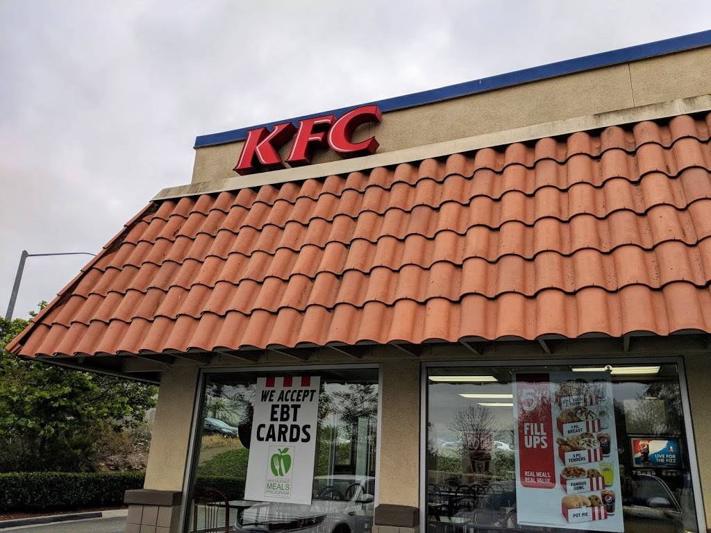 KFC | restaurant | 12305 Alemania Rd, San Diego, CA 92129, USA | 8585479744 OR +1 858-547-9744