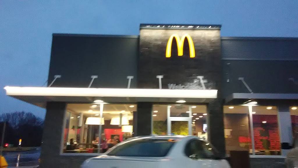 McDonalds | cafe | 2401 Wonder Drive Northeast, Kannapolis, NC 28083, USA | 7047865822 OR +1 704-786-5822