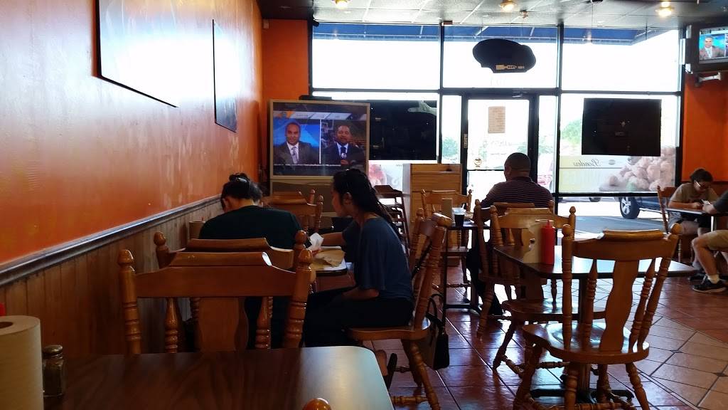 Wings21 | restaurant | 1224 US-377, Roanoke, TX 76262, USA | 6828311600 OR +1 682-831-1600