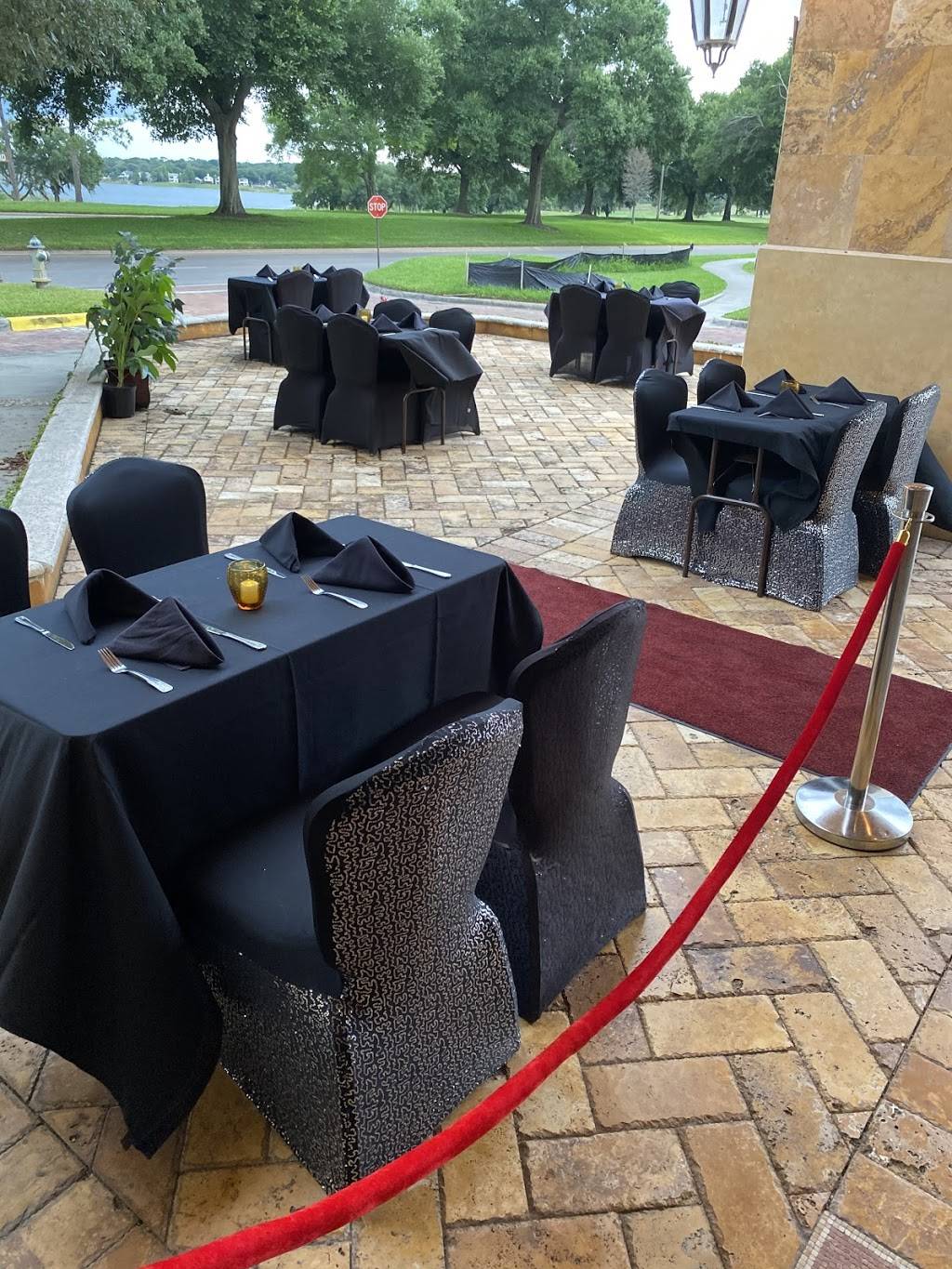 CBs Bistro | restaurant | 2295 S Hiawassee Rd, Orlando, FL 32835, USA | 3212295786 OR +1 321-229-5786