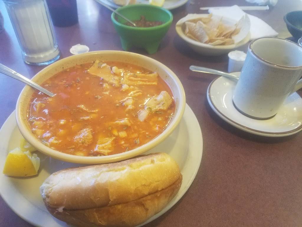 New Clock Restaurant | restaurant | 8409 Dyer St, El Paso, TX 79904, USA | 9157516367 OR +1 915-751-6367