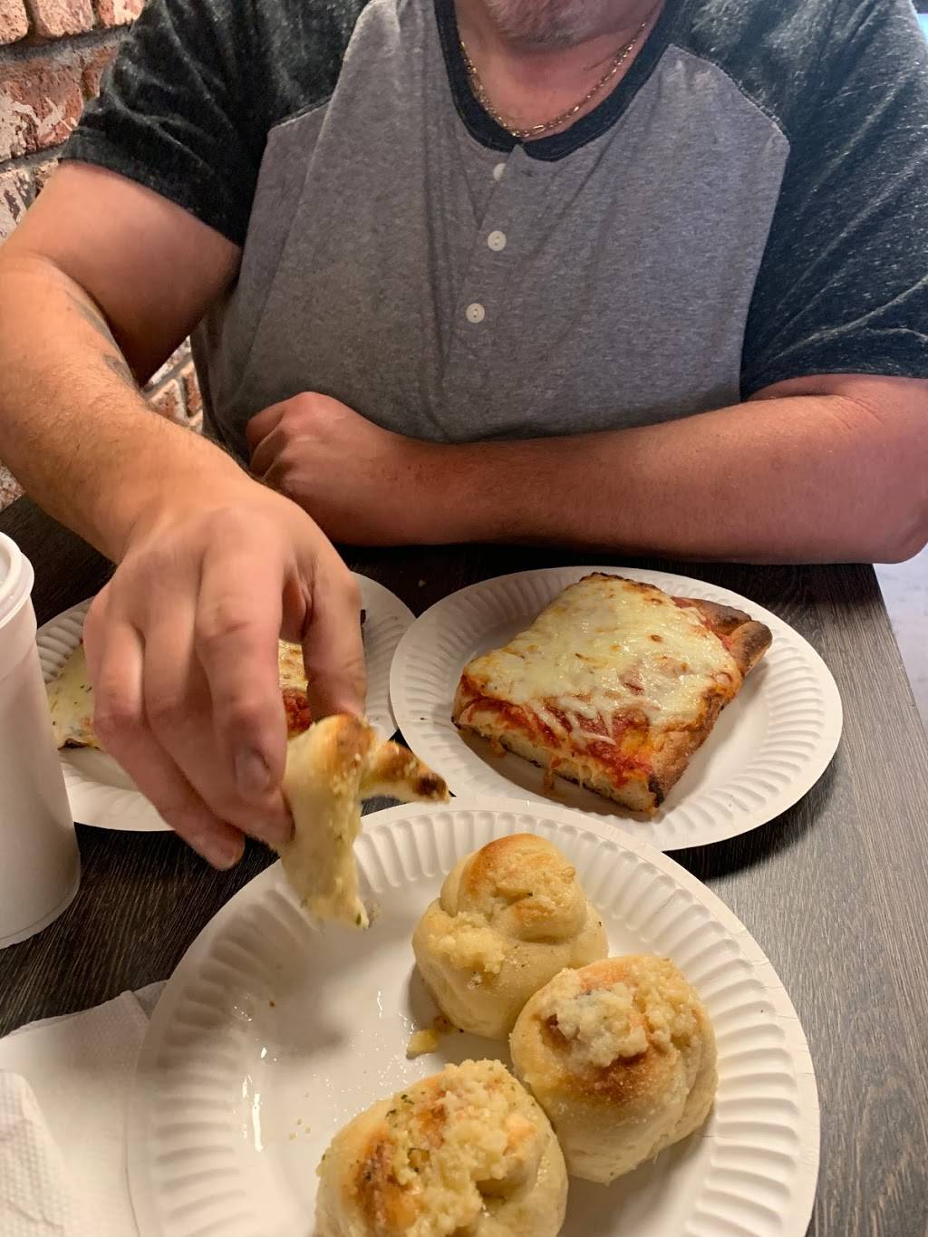 Gios Pizza | restaurant | 4205 W Anthem Way #104, Anthem, AZ 85086, USA | 6235002350 OR +1 623-500-2350