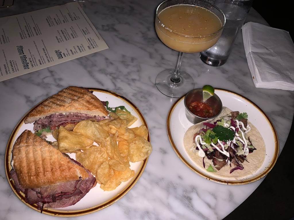 Decibel Sound & Drink | restaurant | 11380 SE 21st Ave, Milwaukie, OR 97222, USA | 5033426764 OR +1 503-342-6764