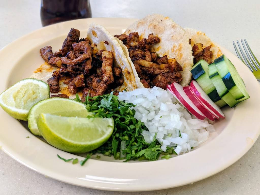 Samanthas Pupusas | restaurant | 117 Cornelius St, Hillsborough, NC 27278, USA | 9196857059 OR +1 919-685-7059