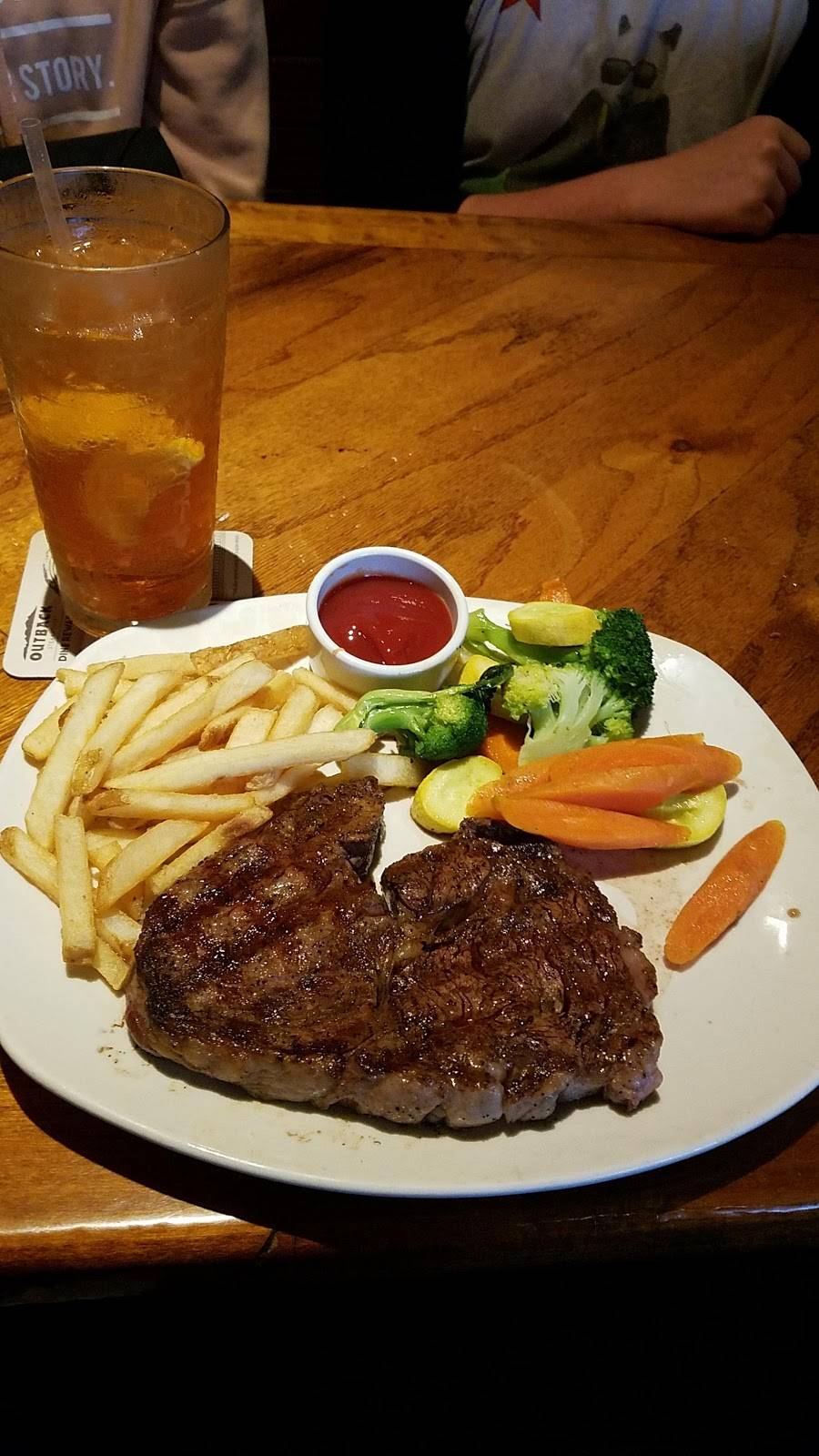Outback Steakhouse | restaurant | 7206 NW Cache Rd, Lawton, OK 73505, USA | 5805366550 OR +1 580-536-6550