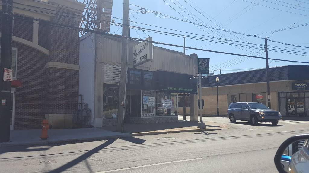 Subway | restaurant | 2500 Bardstown Rd, Louisville, KY 40205, USA | 5024529853 OR +1 502-452-9853