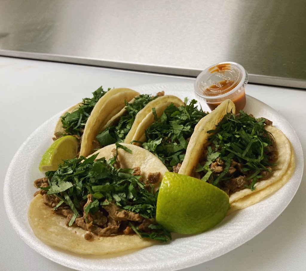 Tacos El Campeón | restaurant | 13116 NE Sandy Blvd, Portland, OR 97230, USA | 3609498396 OR +1 360-949-8396