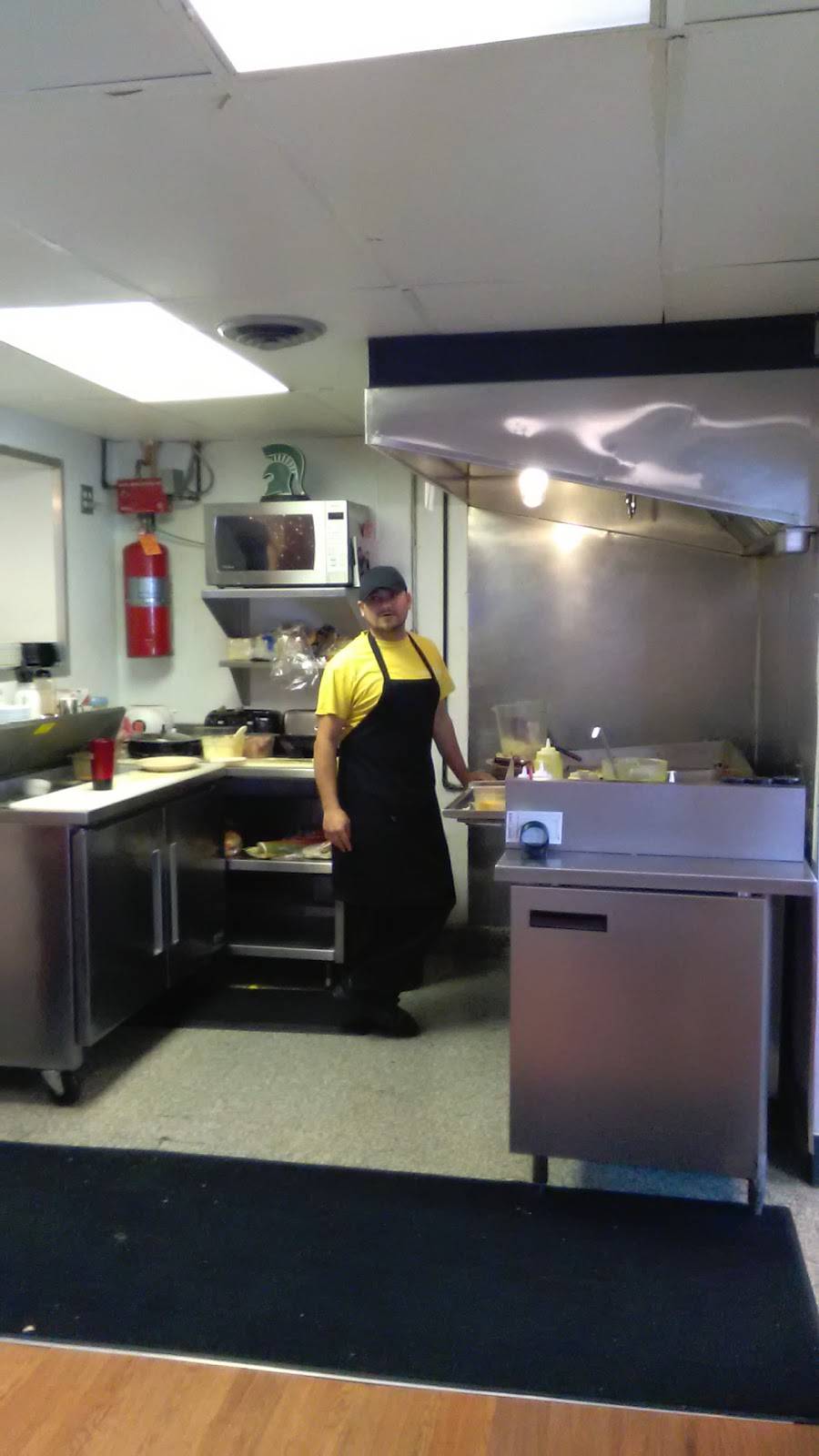 Homerun Diner | restaurant | 4708 Elizabeth Lake Rd, Waterford Twp, MI 48327, USA | 2482217095 OR +1 248-221-7095