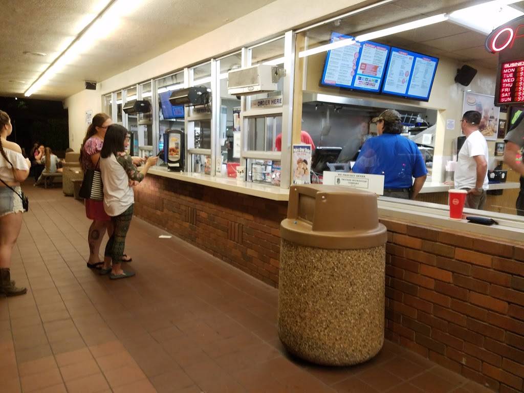 Burger & Cream | restaurant | 403 Grass Valley Hwy, Auburn, CA 95603, USA | 5308881119 OR +1 530-888-1119