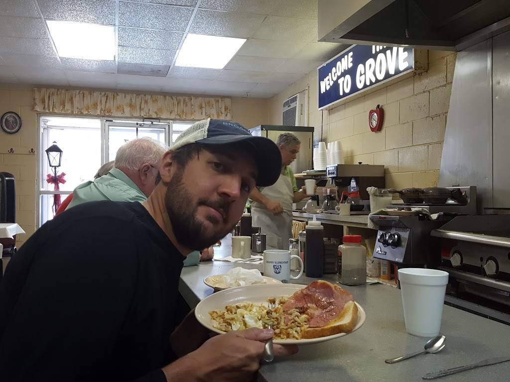 Grove Cafe | restaurant | 108 Clayton Rd, Durham, NC 27703, USA | 9195965340 OR +1 919-596-5340