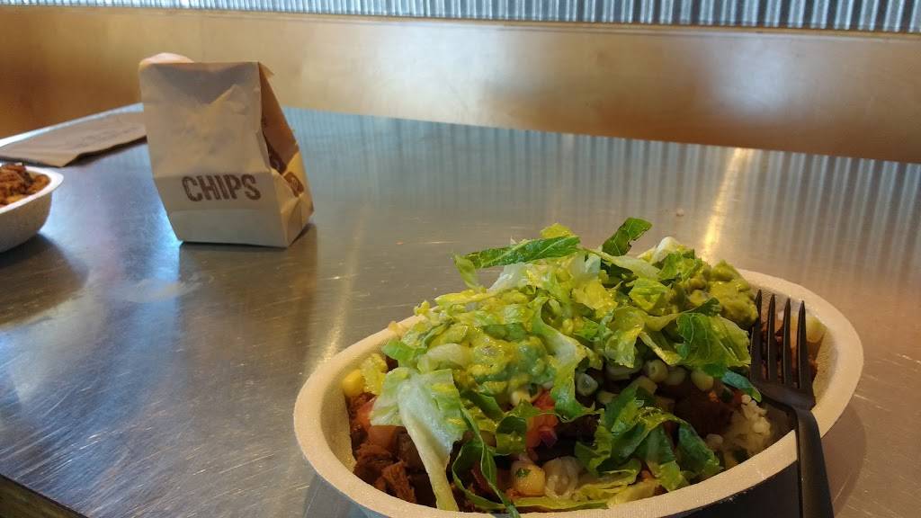 Chipotle Mexican Grill | restaurant | 9408 Skokie Blvd, Skokie, IL 60077, USA | 8476790025 OR +1 847-679-0025