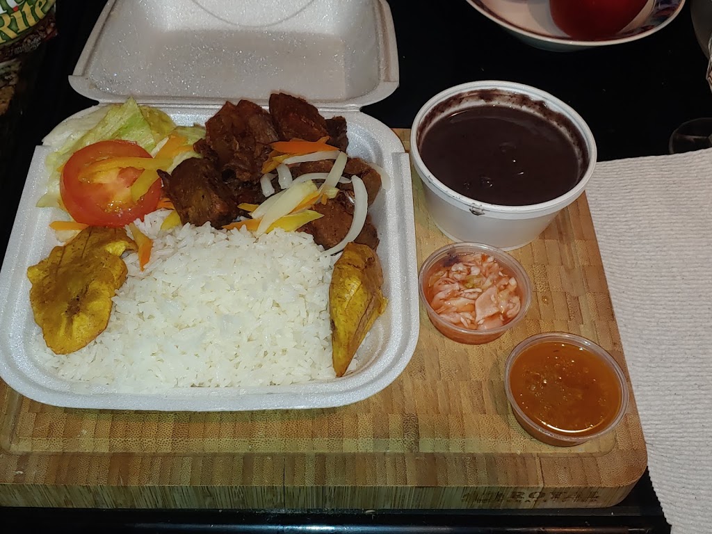 Bargain Family Restaurant | restaurant | 728 S Dixie Hwy, Hollywood, FL 33020, USA | 9549210880 OR +1 954-921-0880