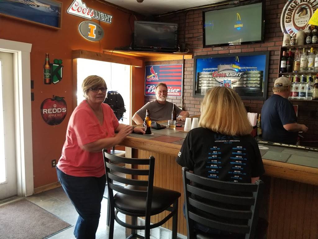 Tinys Pub & Grill | restaurant | 602 N Main St, Columbia, IL 62236, USA | 6182819977 OR +1 618-281-9977