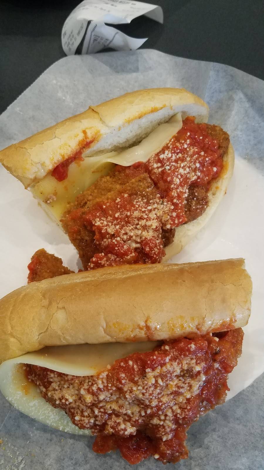 Giovannis House of Pizza | restaurant | 525 Lowell St, Peabody, MA 01960, USA | 9785351222 OR +1 978-535-1222