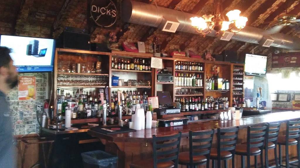 Johnson Creek Tavern | restaurant | 2141 Sea Island Pkwy, St Helena Island, SC 29920, USA | 8438384166 OR +1 843-838-4166