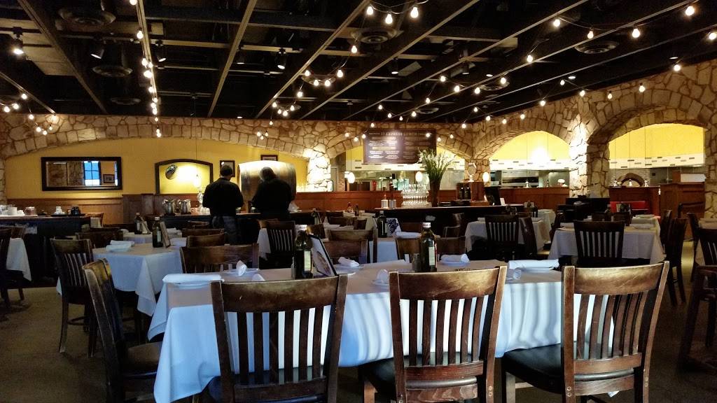 Romanos Macaroni Grill | restaurant | 1505 S University Dr, Fort Worth, TX 76107, USA | 8173366676 OR +1 817-336-6676